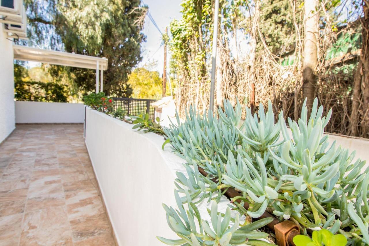 Perfectly Located Beachside Apartment In Elviria Marbella Zewnętrze zdjęcie
